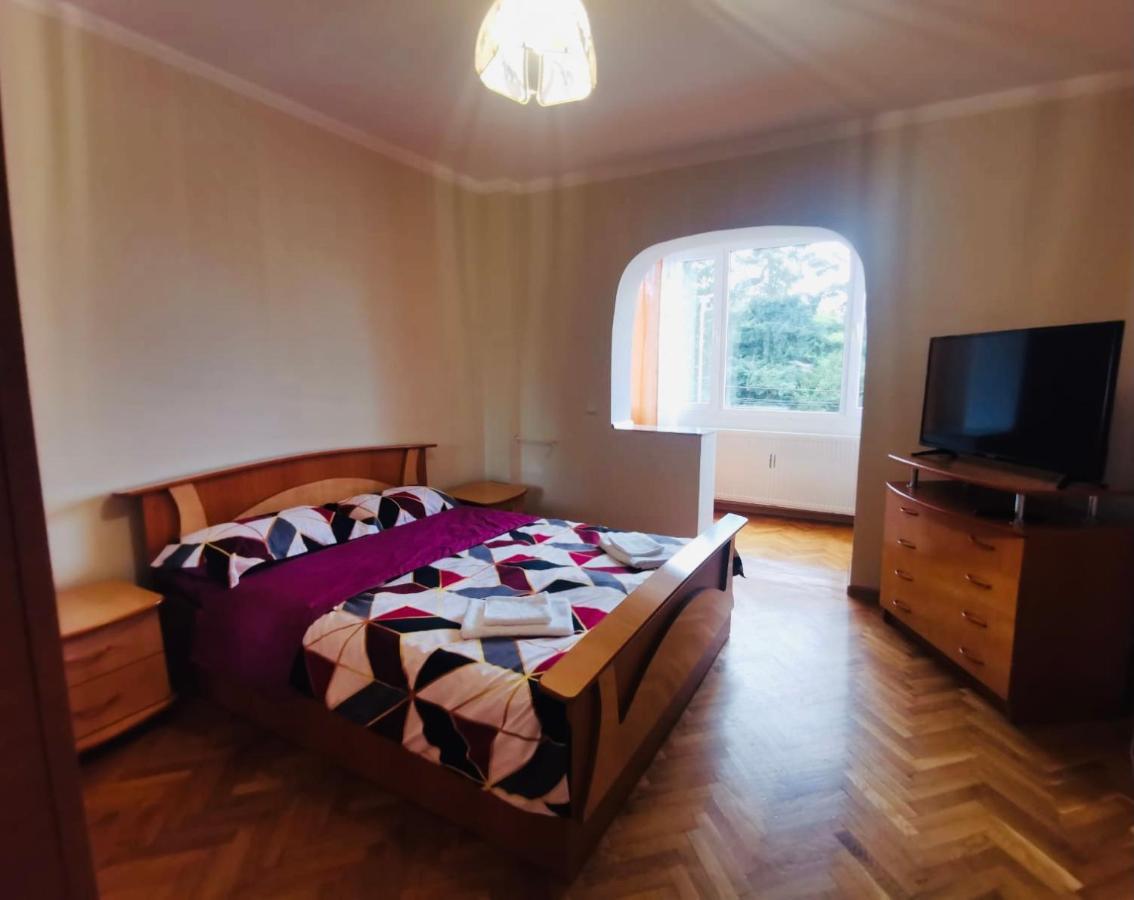 Anv Apartment Făgăraş Esterno foto