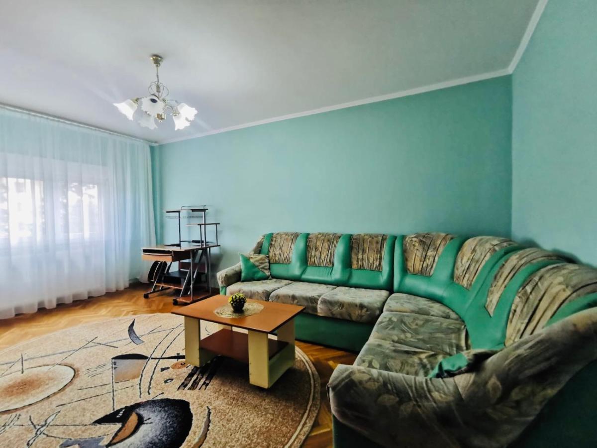 Anv Apartment Făgăraş Esterno foto